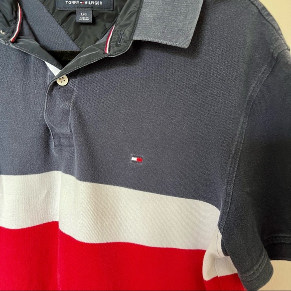 💚 Tommy Hilfiger Collar T-Shirt - Picture 9 of 12